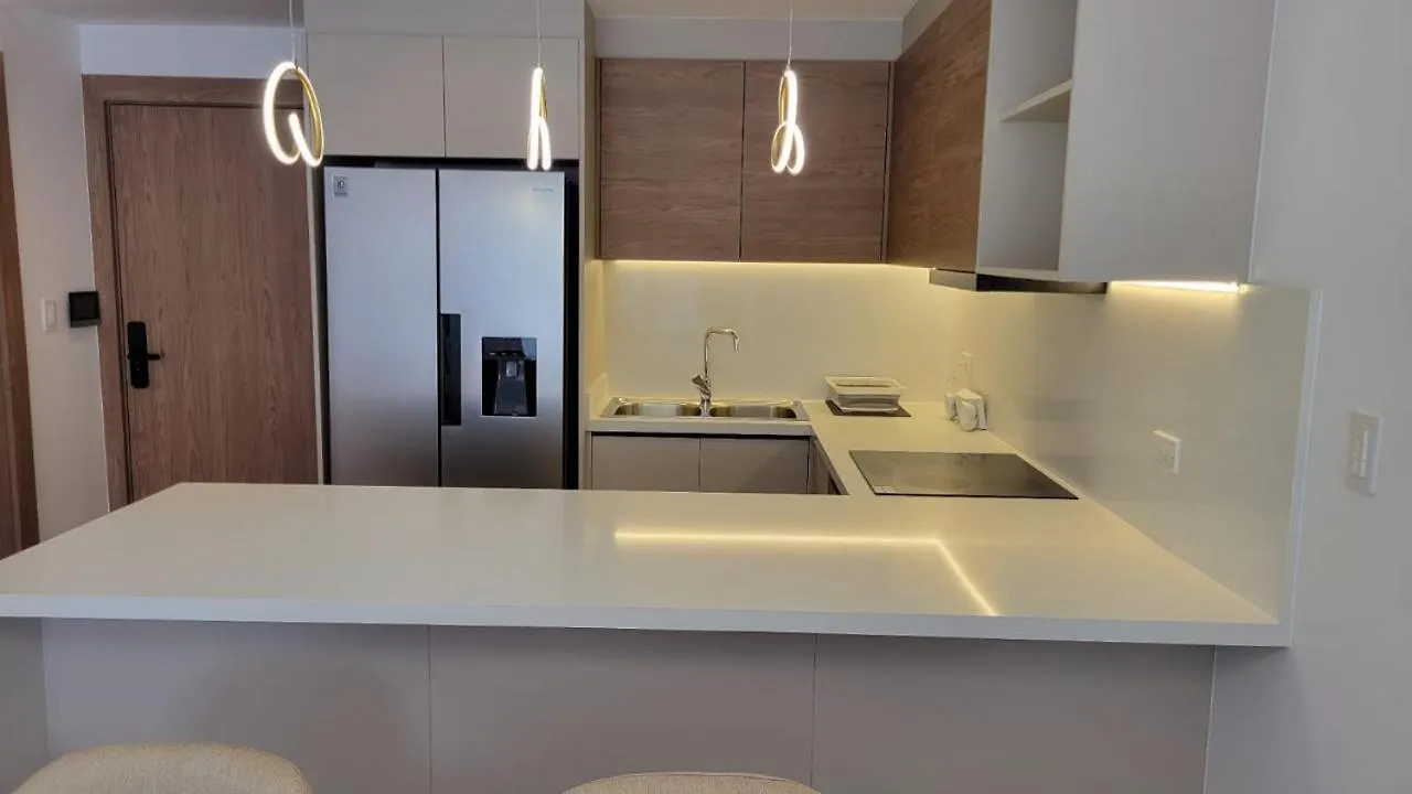 Suite De Lujo, Completo Quito